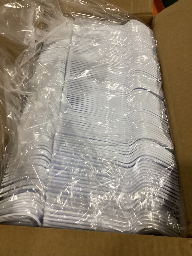 Condition photo showing New/Like New for dixie 7.13" heavy-weight polystyrene plastic forks by gp pro, clear, 1000 count, fh017