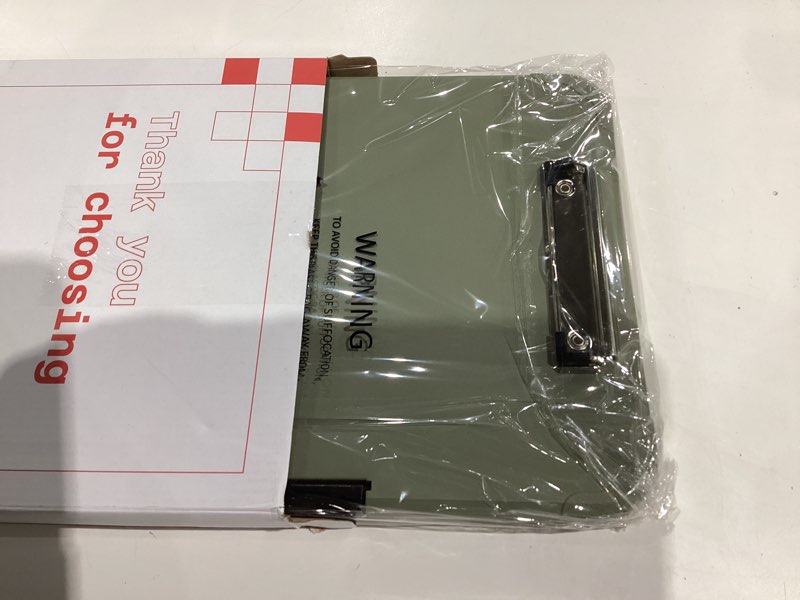 Condition photo showing New/Like New for Sooez Reinforced Clipboard with Storage, Inner Plastic Folder Attached, Heavy Duty Plastic Clip Boards 8.5x11 with Pen Holder, High Capacity Nursing Clipboard for Teacher Office Home, Letter / A4 Size Green