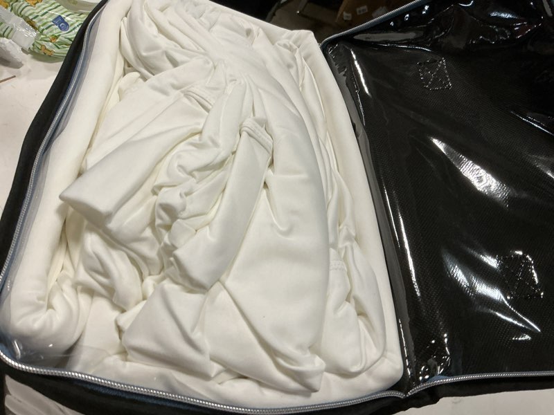 Condition photo showing Good Condition for SHEEX - Original Performance Sheets Set (Split King) Bright White - Cooling Sheets - Moisture Wickin