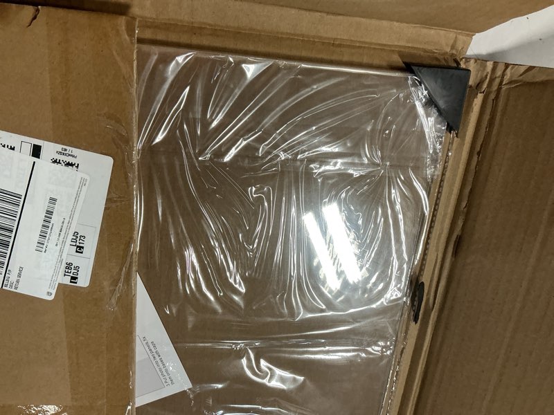 Condition photo showing Good Condition for 16x20 clear acrylic wall mount floating frameless picture frame,clear acrylic photo frame for wall, frameless picture frame panel for degree certificat, artwork and family portraits 1 pack 16x20''