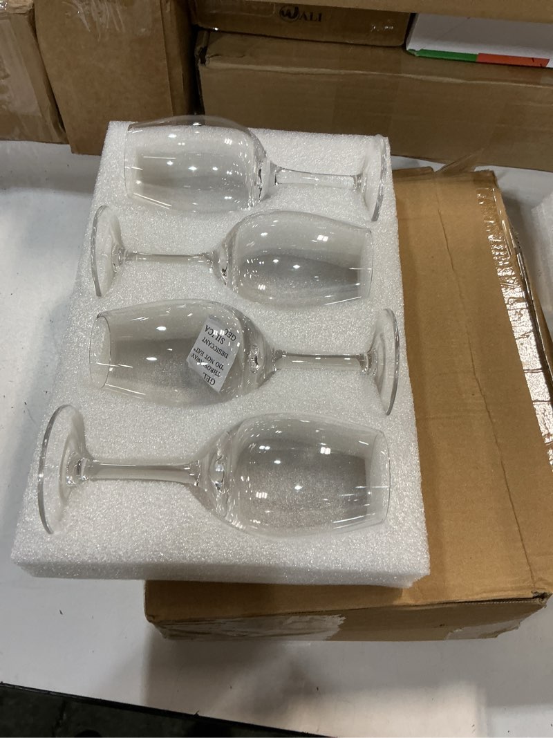 Condition photo showing New/Like New for Physkoa Port Wine Glasses Set of 4 – 7 oz Crystal Sherry Glasses & Dessert Wine Tasting Glasses – Birthday Wedding Housewarming Gifts for Wine Lovers