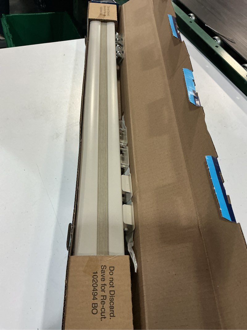 Condition photo showing Good Condition for levolor levolor 36x72 sand bo cellular shade
