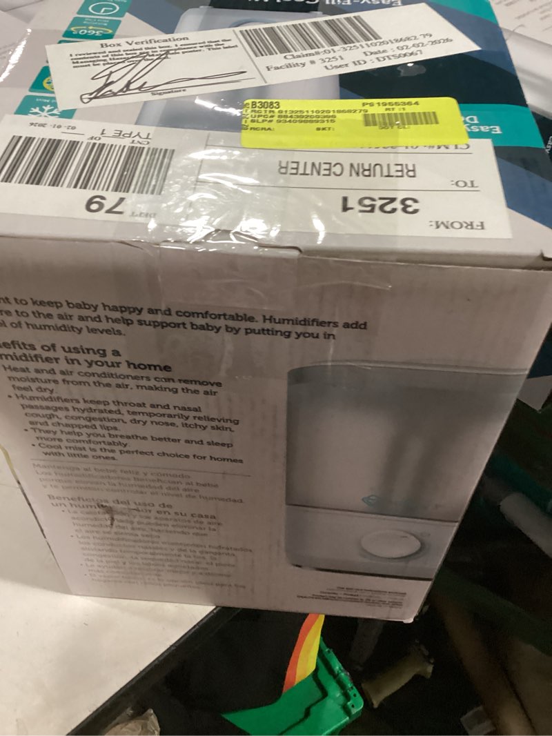 Condition photo showing Good Condition for safety 1st easy fill cool mist humidifier