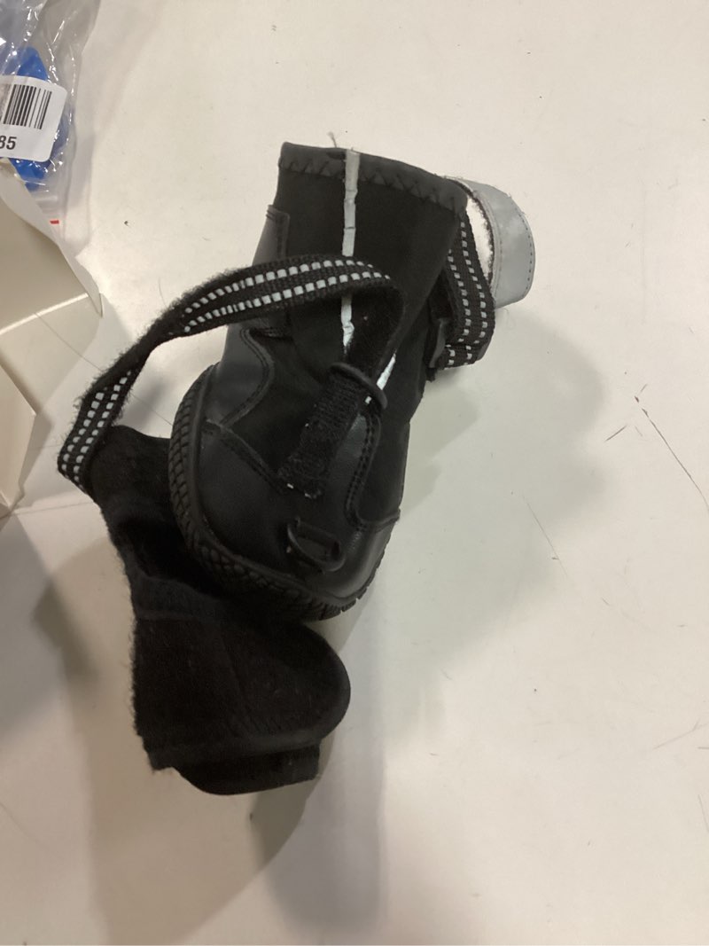 Condition photo showing Good Condition for ETIAL Dog Paw Wound Recovery Boot, Breathable Dog Bootie for Injured Paw, Anti-Slip Dog Shoe with Self-Adhesive Strap, Dog Paw Protector for Outdoor Walking & Keep Dogs from Licking Wounds (XL)