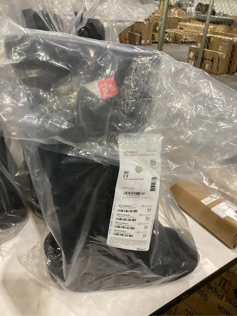 Ossur America-Royce Medical Walker Boot Equalizer Knee Pediatric Black Size X-Large