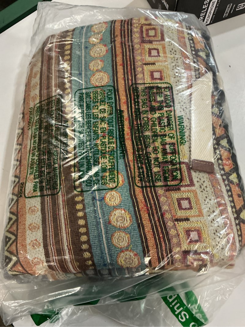 Condition photo showing Good Condition for g good gain picnic blankets outdoor - waterproof outdoor rug with shoulder carry strap | machine washable picnic mat with sandproof backing for rv, balcony, camping, hiking, concerts (black, 9' x 6') 9'10" x 6'7" black