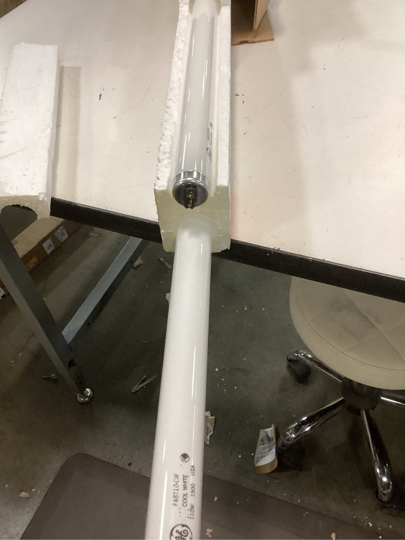 Condition photo showing Good Condition for F48T10/CW (2 Pack) 110 Watt T10 Fluorescent Tube Light Bulb - 48 Inch - 110W Cold Temperature