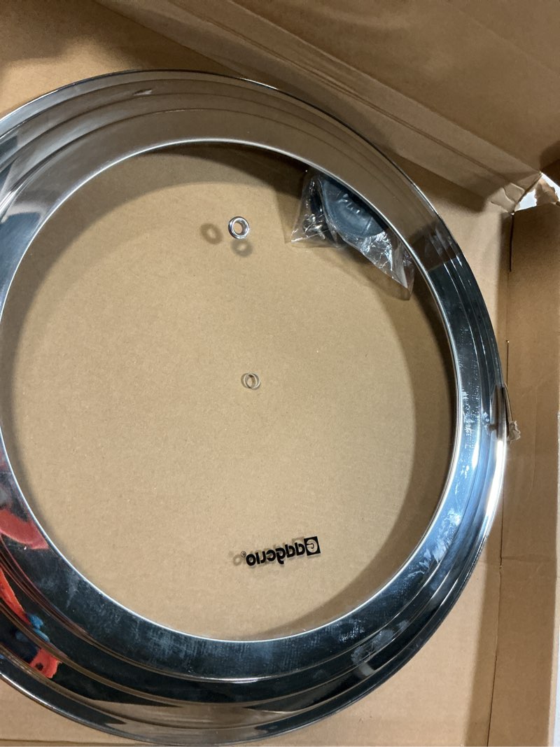 Condition photo showing Good Condition for 13-14-15 in universal pan lid, extra large stainless steel pot lid for pots, pans, skillets, replacement frying pan lid with heat resistant silicone knob, dishwasher safe 13", 14" & 15"