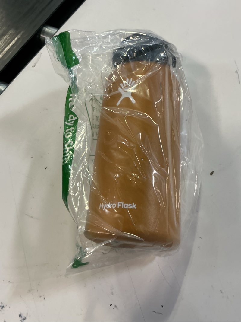 Condition photo showing Good Condition for hydro flask water bottle - insulated stainless steel - wide mouth flex lid, non spill, leakproof and refillable in 32 oz fossil brown