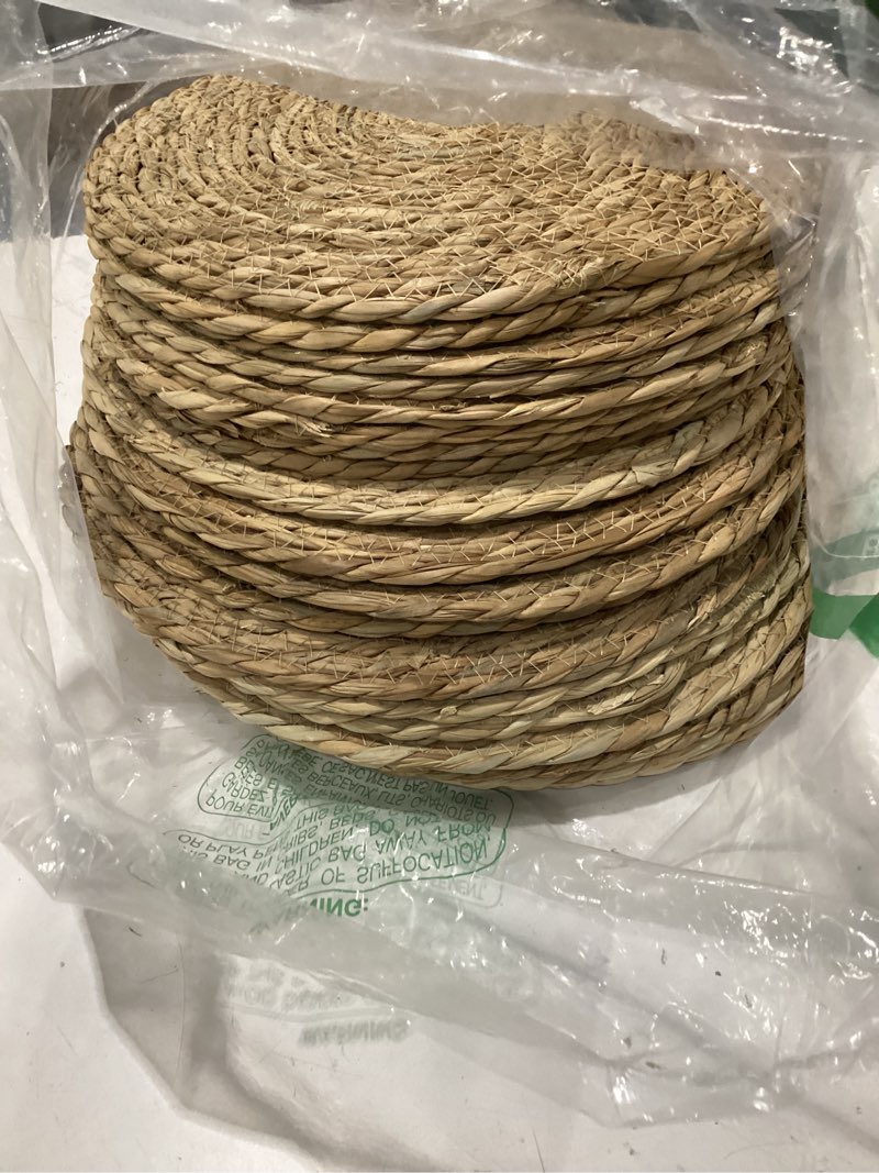 Condition photo showing Good Condition for colingmill 20 pcs 13 inch round woven placemats bulk, natural rattan wicker chargers, farmhouse boho straw place mats for wedding home dining party table decor water hyacinth braided placemat