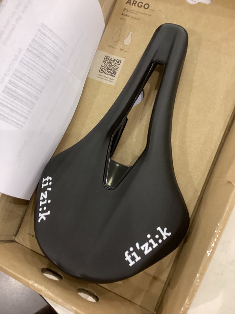 Condition photo showing As Is for Fizik Tempo Argo, Versatile Endurance Road Bike Saddle Tempo Argo R5 160mm