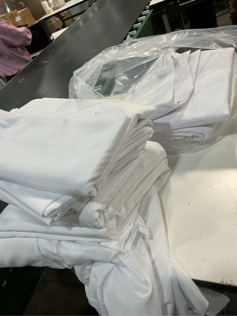 Condition photo showing New/Like New for surmente 10 pack white rectangle tablecloth 90 x 156-inch rectangular polyester table cloth for weddings, banquets, or restaurants 90x156 in, 10 pack white