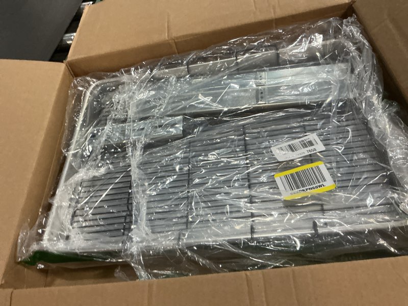 Condition photo showing Good Condition for Nordic Ware Extra Large Oven Crisping Baking Tray, with Rack, Silver Natural Extra Large Oven Crisp Aluminum