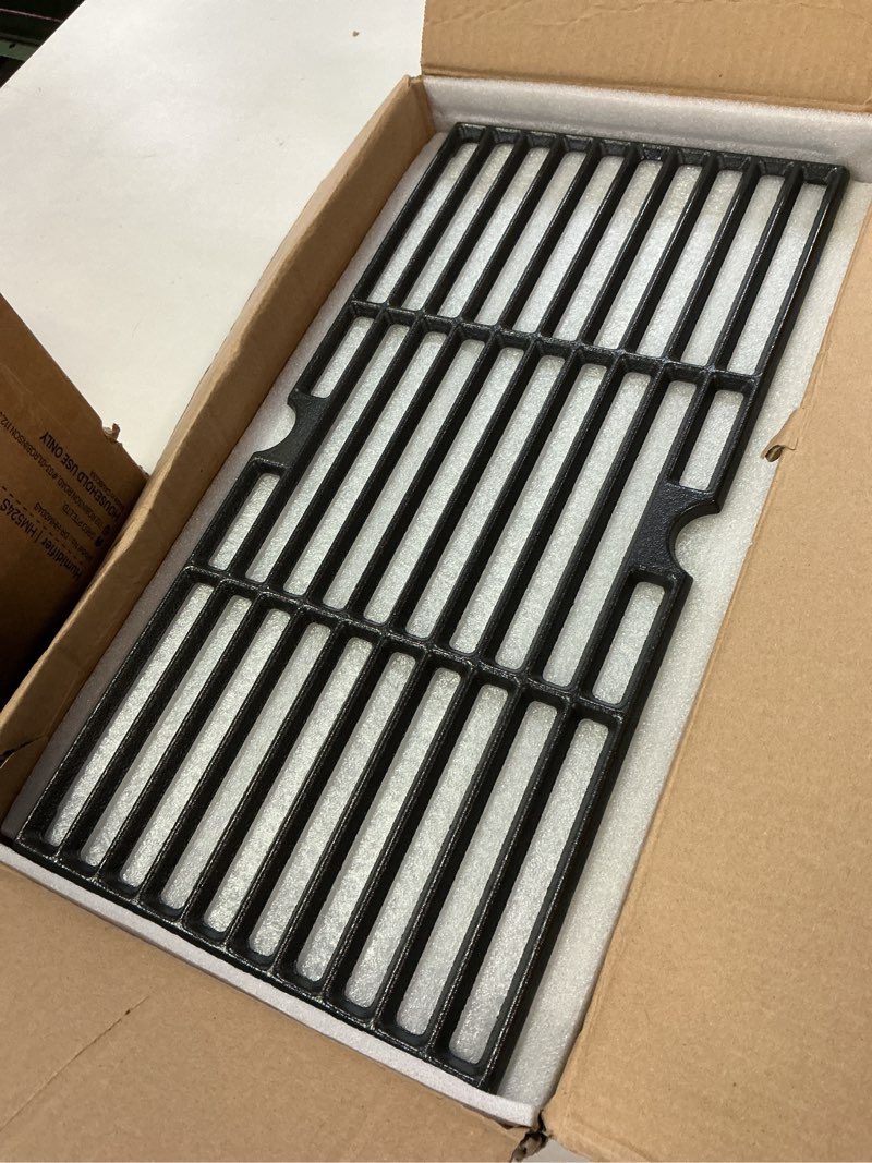 Condition photo showing Good Condition for Grill Grates Replacement for Charbroil Advantage 463344116 Gas2coal 463340516 Cooking Grids for G460-0500-w1 463343015 463340516 463370516 G530-b700-w1 463672416 463344116