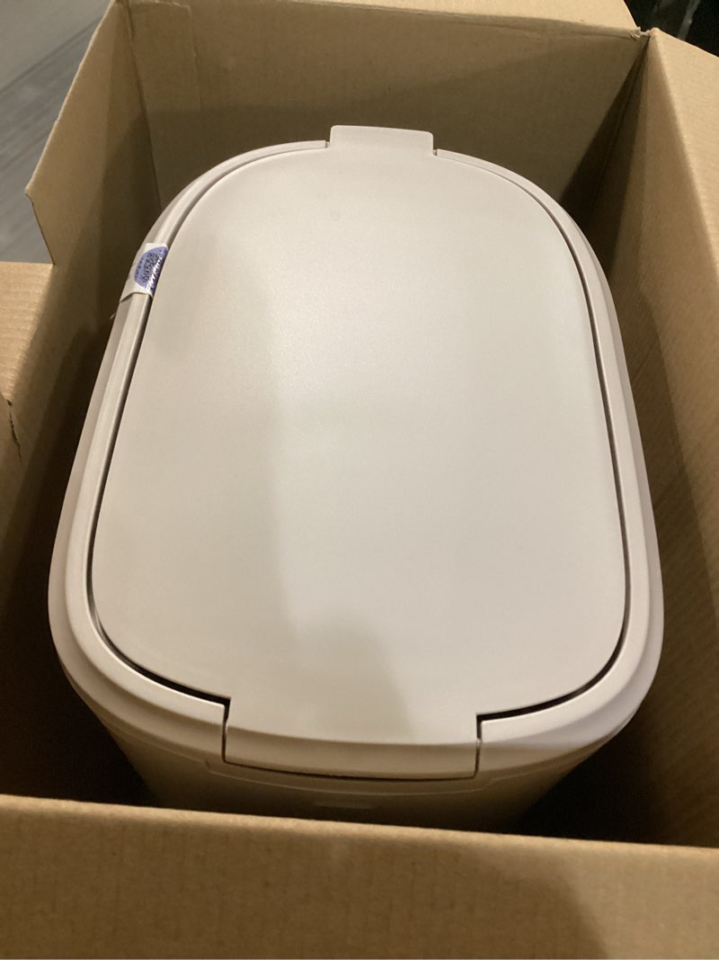 Condition photo showing Good Condition for BELLA 12 Cup Programmable Coffee Marker, Reusable Dishwasher Safe Accessories, Easy LCD diaply, Auto Shutoff, 900 watt, Oatmilk