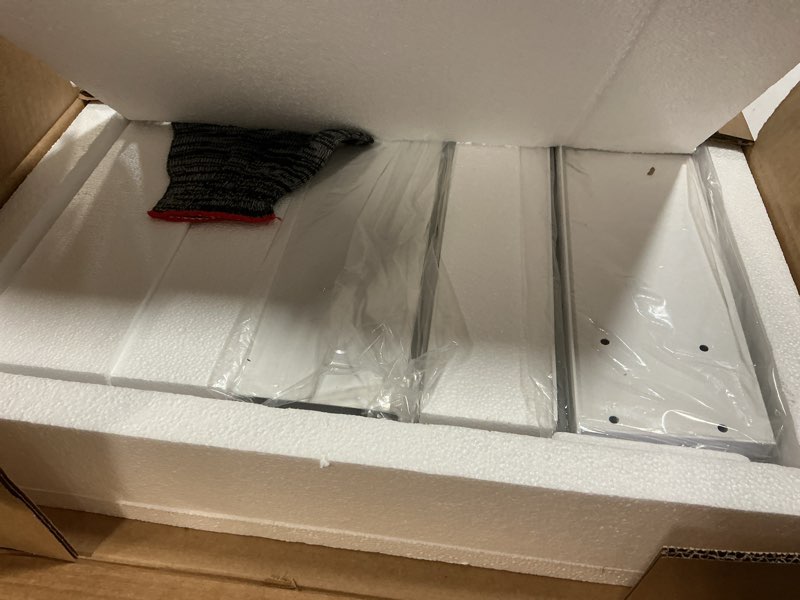 Condition photo showing Good Condition for rectangular beveled bathroom mirrors, color white   16x24 inch square frameless mirror, rectangular frameless mirrors?beveled bathroom mirror? 16\\\\\\\"l x 24\\\\\\\"w