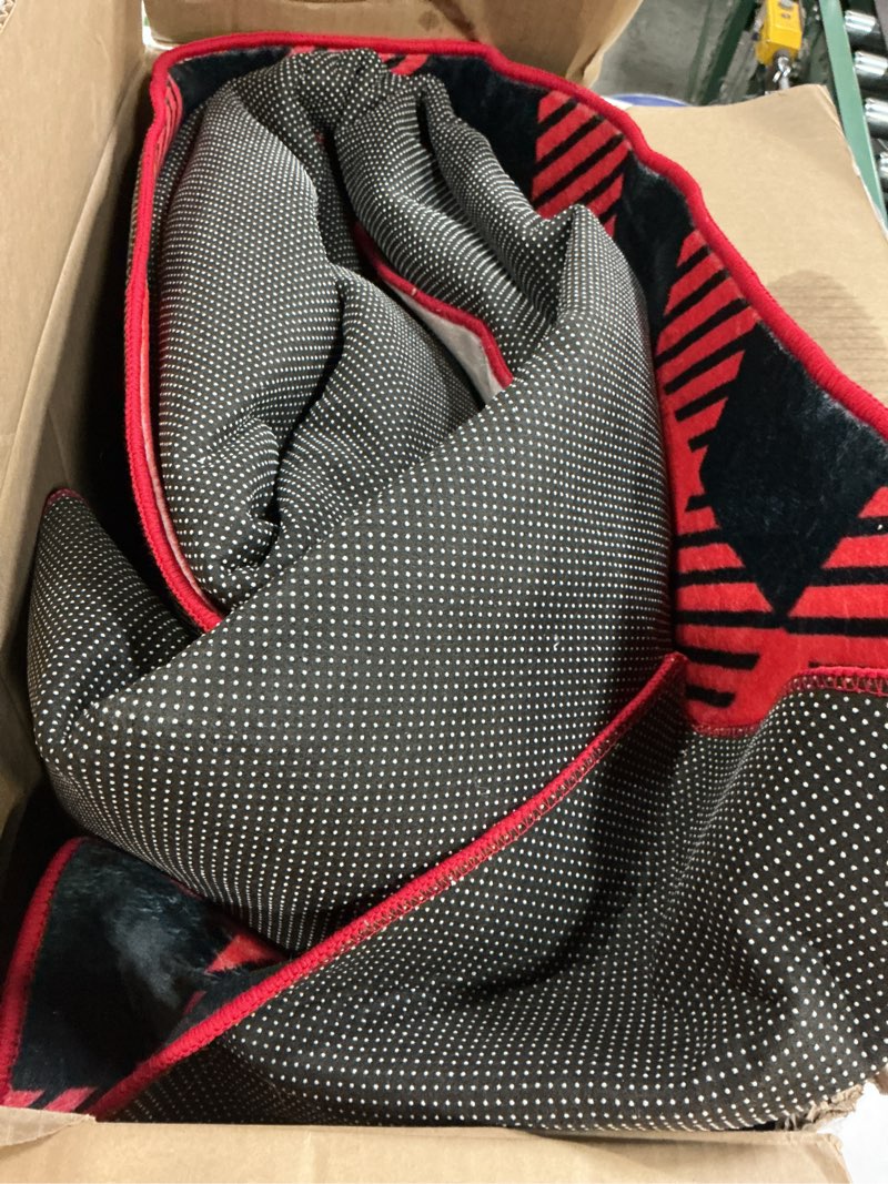 Condition photo showing Good Condition for 5' X 7' Christmas Area Rug Bedroom Living Room Rugs Xmas Decorative Area Rug Non-Slip Indoor Throw Rug Washable Rug Floor Carpet for Kitchen Nursery Christmas02 5' x 7' (Rectangular)