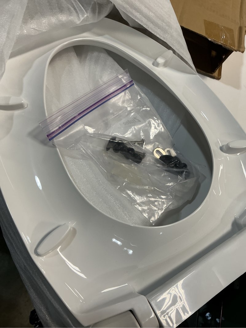 Condition photo showing Good Condition for Traditional Elongated SoftClose Toilet Seat,Compatible with TOTO SS114/SS115/SS154/SS204/SS224,Toilet Seat Replacement with 2-Pack Toilet Bolts and Nuts,Cotton White