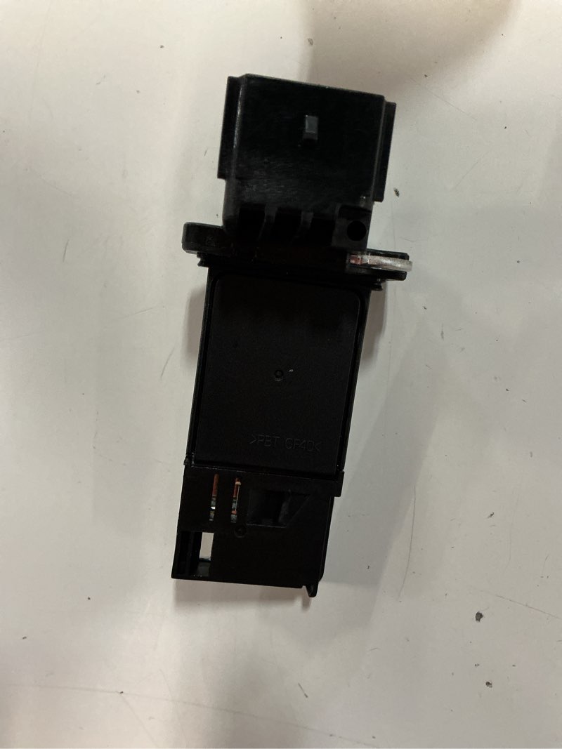 Condition photo showing Good Condition for 23262343 mass air flow sensor replacement for chevy silverado suburban tahoe impala traverse 2014-2020, yukon sierra acadia terrain, replace 22951817