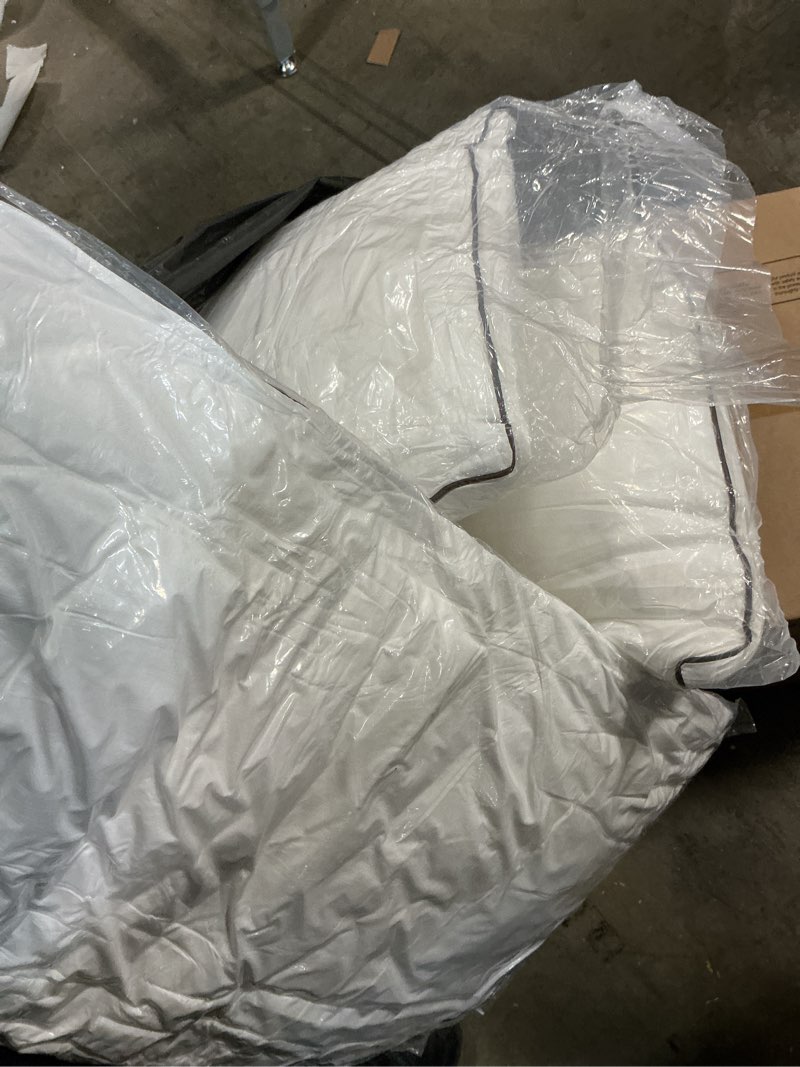 Condition photo showing Good Condition for JOLLYVOGUE King Size Pillows Set of 4 for Sleeping, Soft and Supportive Bed Pillows with Down Alternative Filling for Side and Back Sleepers, Hotel Collection 01 - Classic Design King (Pack of 4)