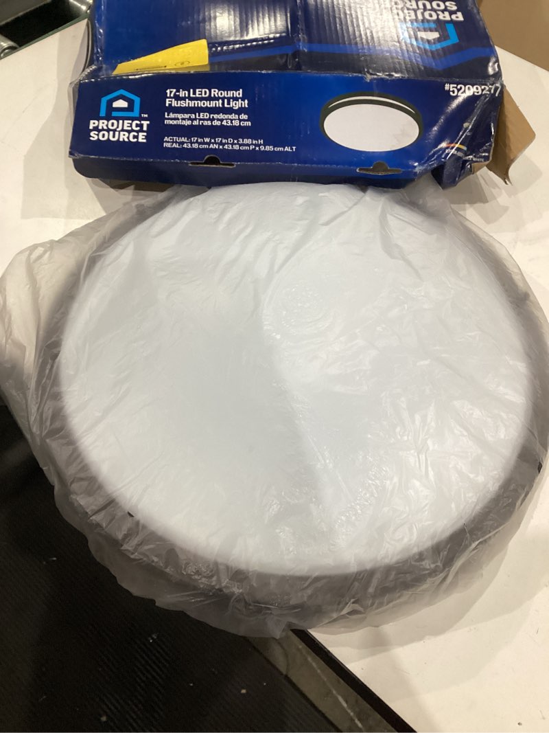 Condition photo showing Good Condition for  project source 17-in matte black indoor 1 -light led tunable white flush mount light with plastic shade item #5209277 | model #mxl1139-l42k9027h