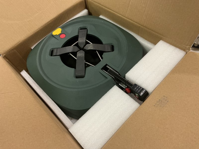 Condition photo showing Good Condition for Christmas Tree Stand for Live Tree 8ft, Metal and Beech Hardwood Christmas Tree Holder with Spike for Fresh Tree, Tree Base for Real Tree, Arch Design, Seasonal Decor (Green) Green, with Four Legs fit 8ft