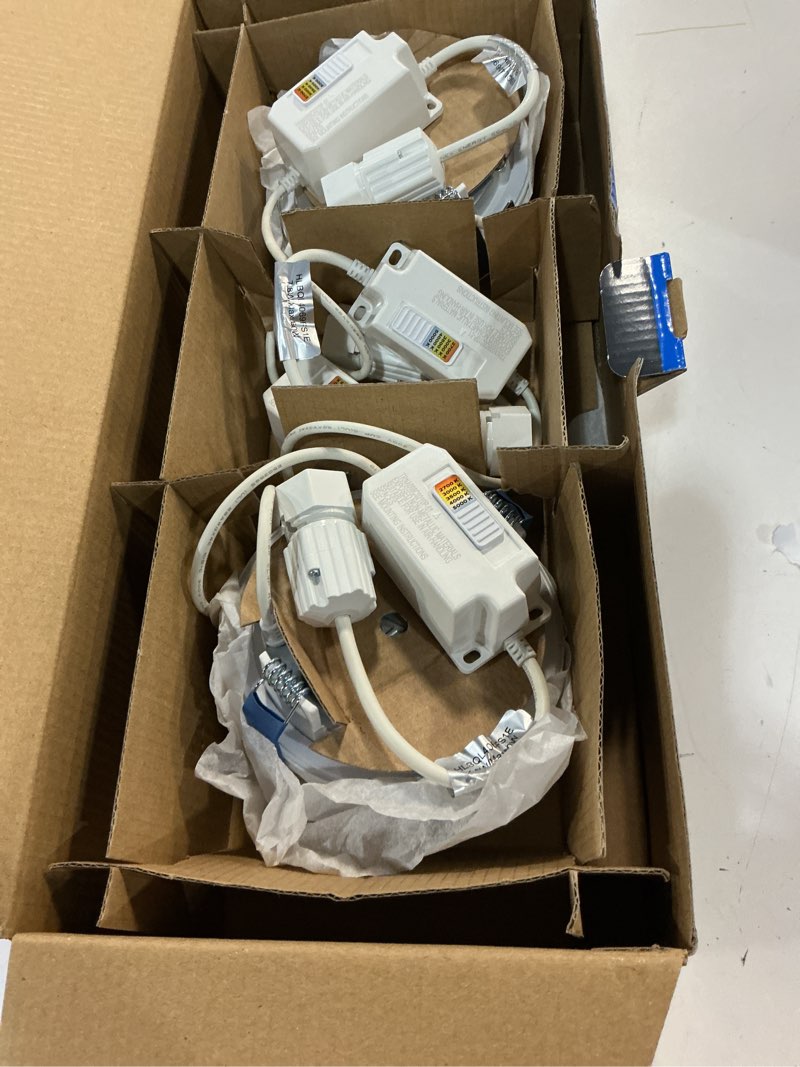 Condition photo showing New/Like New for halo quicklink 6 inch canless ultra-thin recessed lighting led wafer light for ceiling and shower - 4 pack starter kit - 975 lumens - 5 selectable color temperatures, for residential dimmers 4 pack kit (fixtures, driver) 6 inch