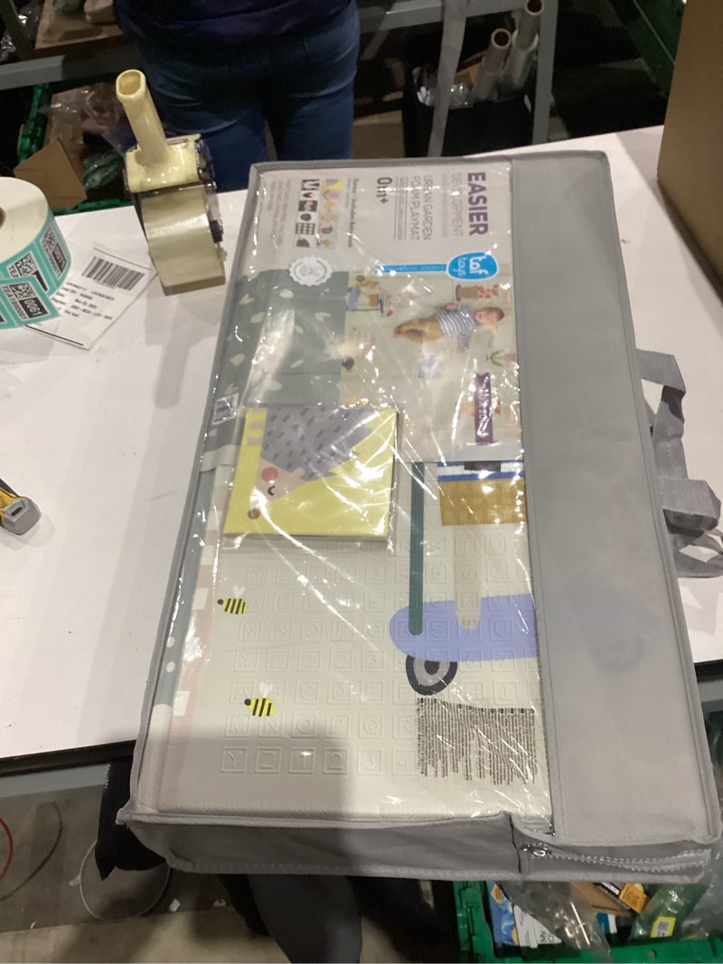 Taf Toys TAF13085 Urban Garden Extra-Large Cushioned Folded Play 200 x 150cm Baby Mat for Floor. Fol