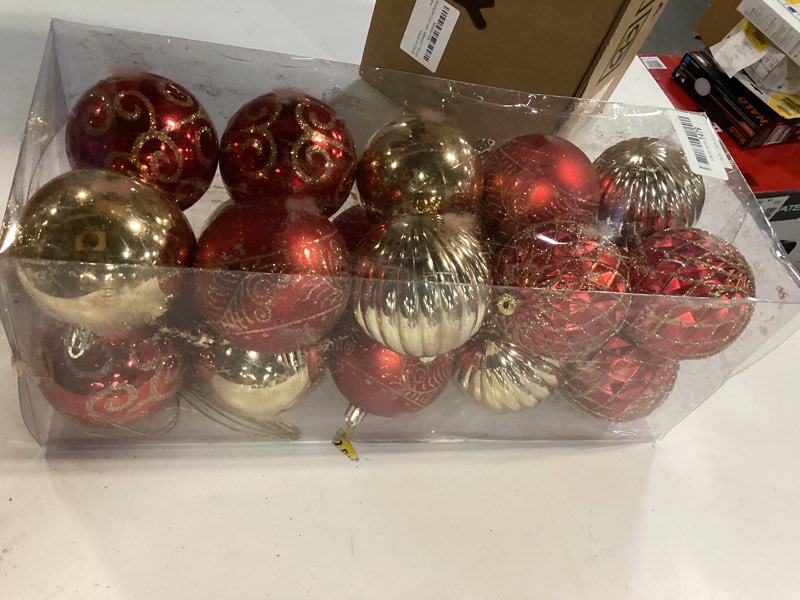 Condition photo showing Good Condition for 20 pcs Christmas Tree Balls, 3.16" Shatterproof Christmas Ornament Decorations for Christmas Tree Hanging Decorative Red Gold Bauble Set for Home Party Wedding Decor Red Gold 80mm/3.15"