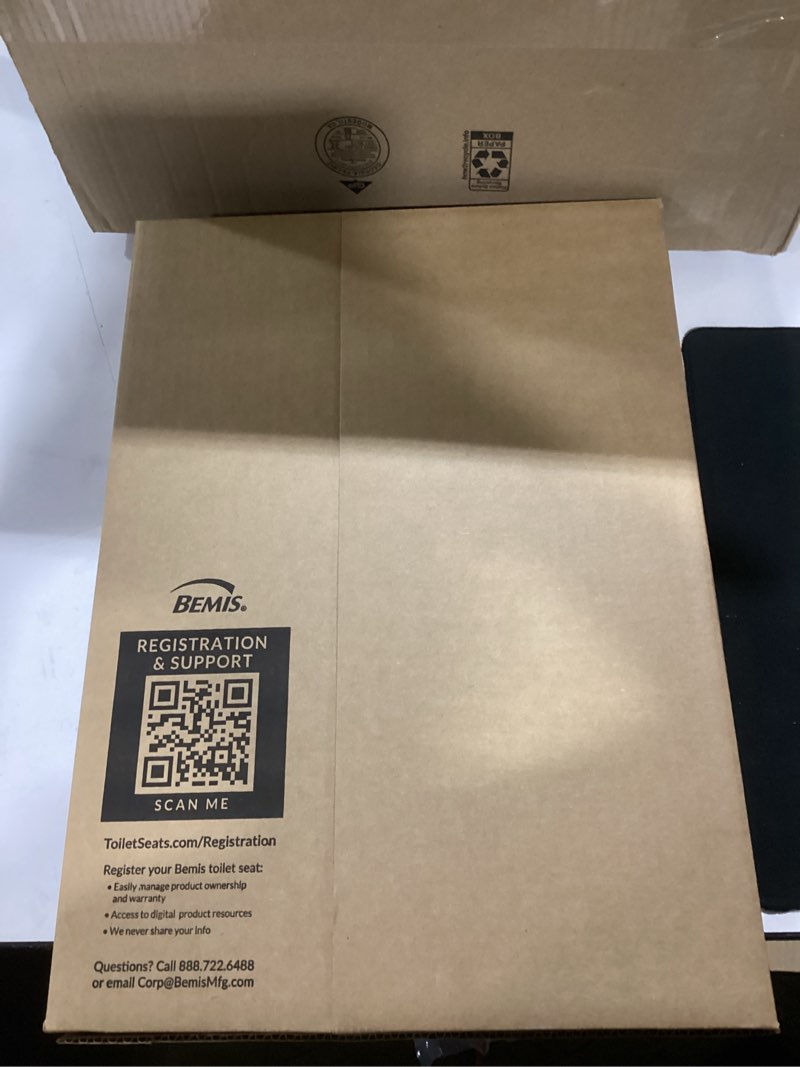 Condition photo showing New/Like New for mayfair linden slow close toilet seat, non slip heavy duty wood, easy install, elongated, white elongated traditional hinge