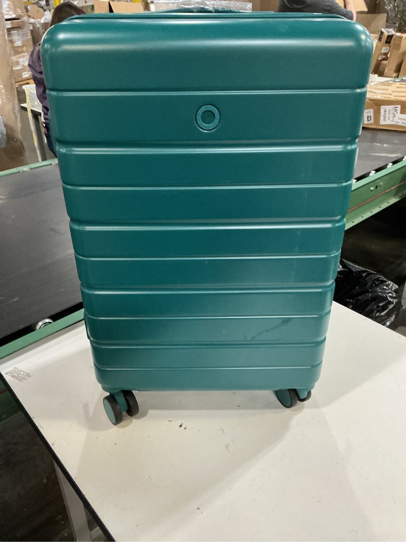 Condition photo showing Good Condition for ifly odyssey 20\" hardside carry-on luggage with front opening pocket, navy