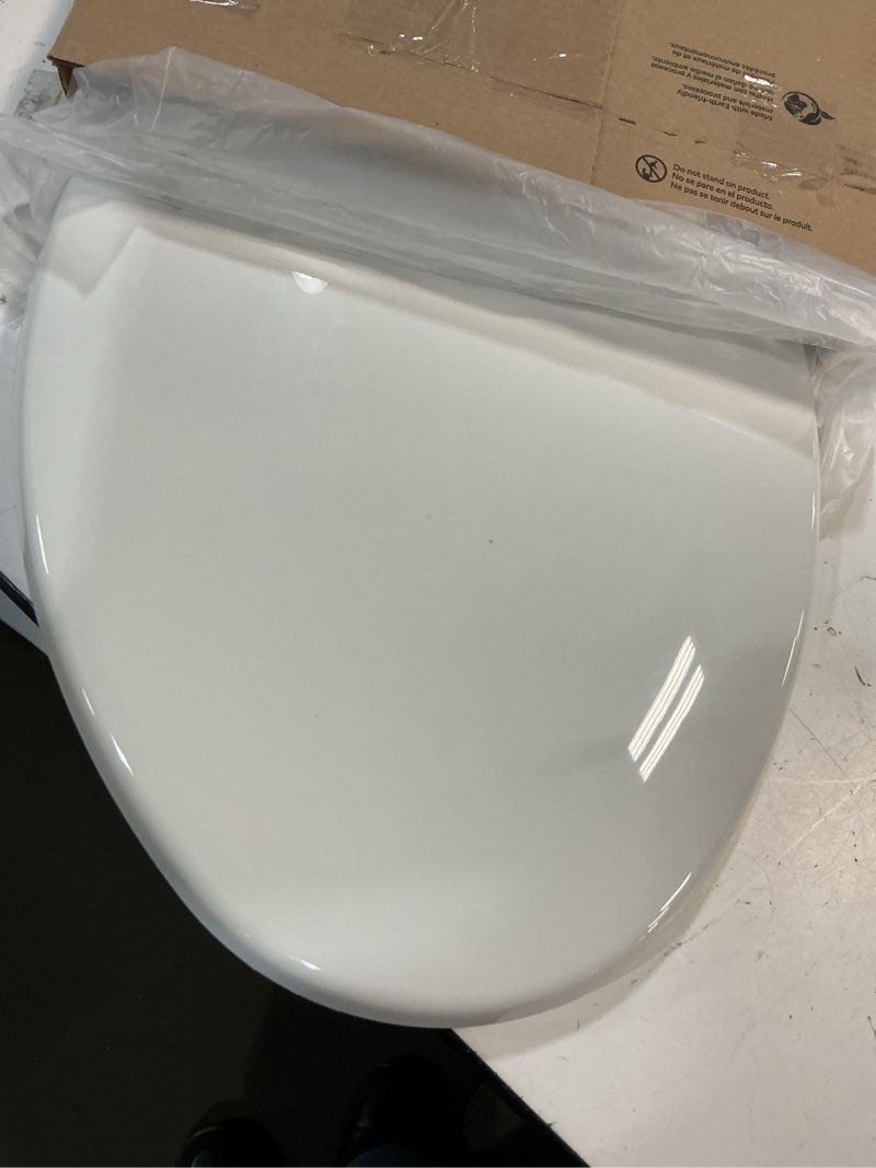 Condition photo showing Good Condition for bemis 7300slec slow close toilet seat, easy clean hinges and durable plastic seat, made in usa, elongated, white elongated slow close