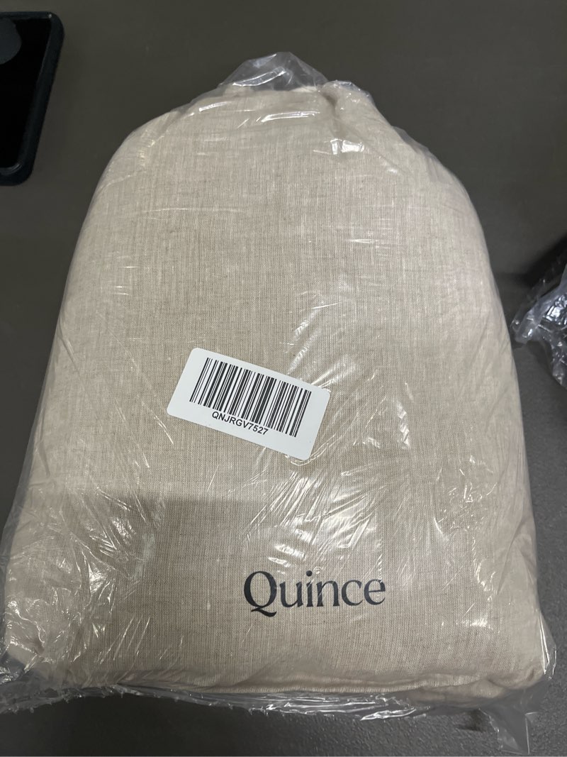 Condition photo showing New/Like New for european linen chambray duvet cover set, full/queen, natural chambray