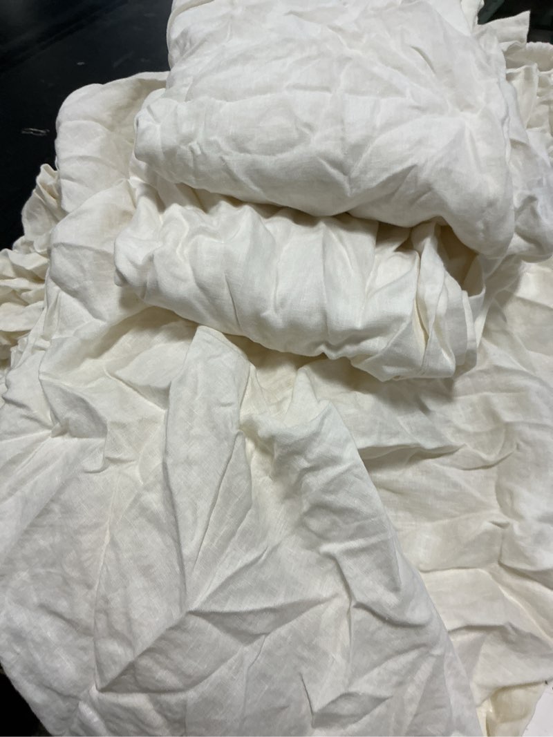 Condition photo showing Good Condition for european linen sheet set, queen, ivory