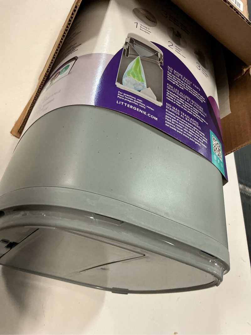 Condition photo showing Good Condition for litter genie easy roll cat litter disposal pail | odour control, refill bags & scoop grey
