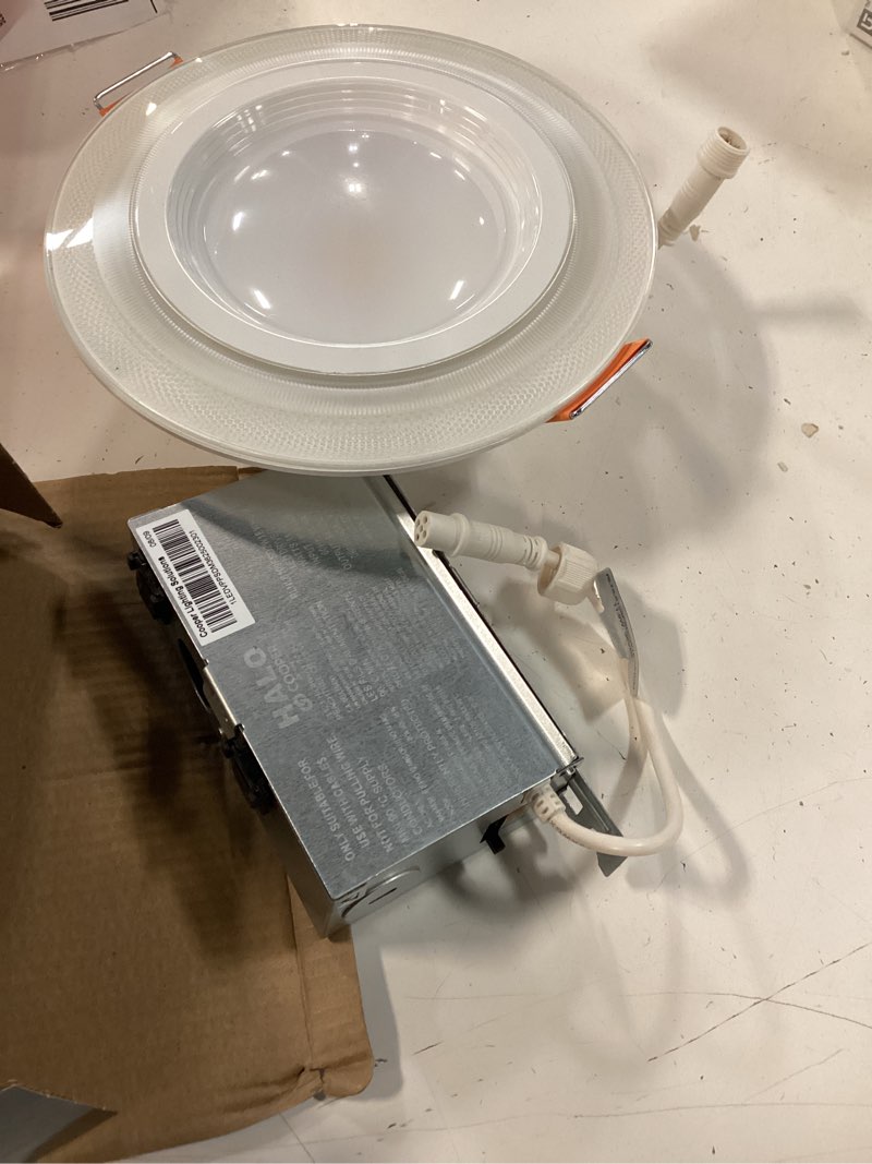 Condition photo showing Good Condition for halo white 6 in. w led canless recessed downlight 12 w