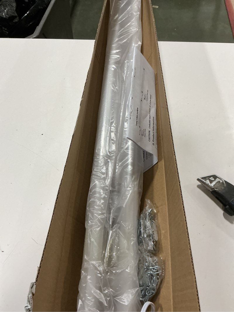 Condition photo showing Good Condition for hykolity 2 Pack 4FT Linkable LED Shop Light for Garage, 4400lm, 4FT 42W, 5000K Daylight LED Workbenc