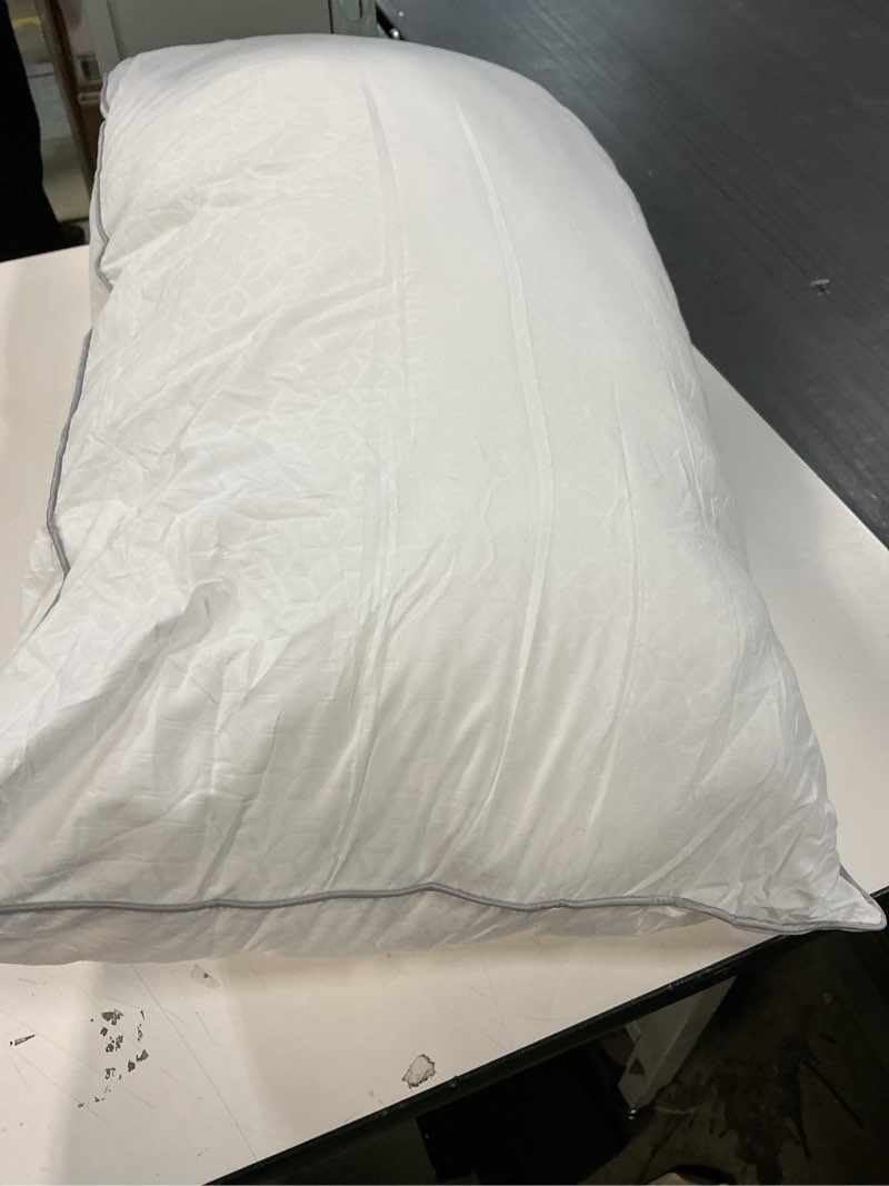 Condition photo showing Good Condition for Sasttie Pillows Queen Size Set of 4, Bed Pillows for Side, Back, and Stomach Sleepers - Oeko-Tex Certified Supportive Down Alternative Plump Filling - Hotel Quality and Machine Washable, 4 Pack