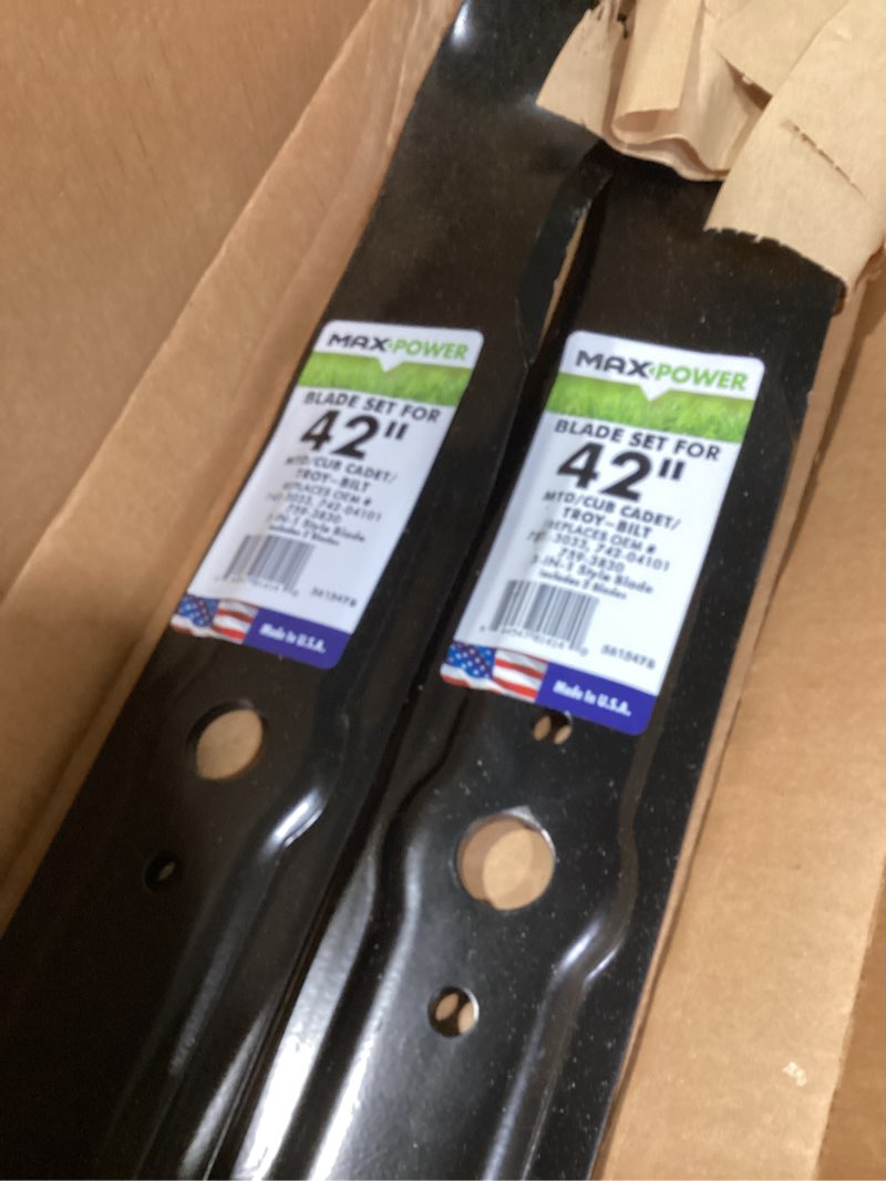 Condition photo showing Good Condition for maxpower 331538b mower blades, replaces oem # 942-0641, black