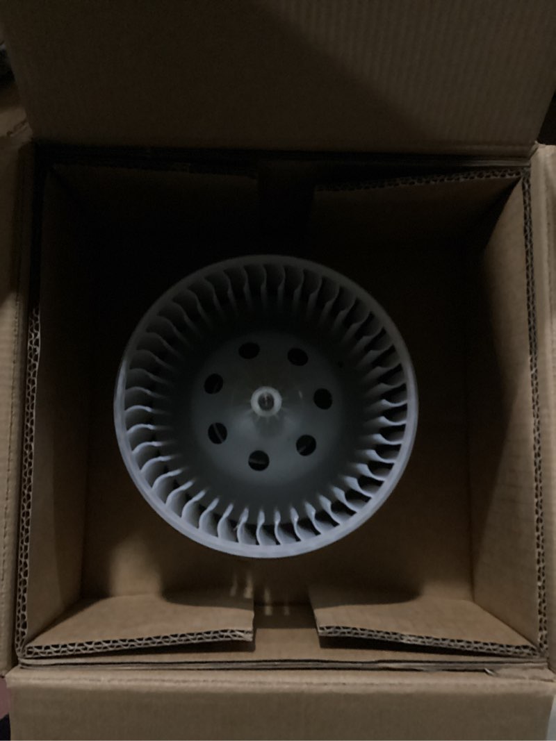 Condition photo showing New/Like New for 700216 Front AC Heater Blower Motor Fan Fit for Chrysler Town & Country 2008-2016, for Dodge Grand Caravan 2008-2020, Durango 2011-2019, for Jeep Grand Cherokee 2011-2019