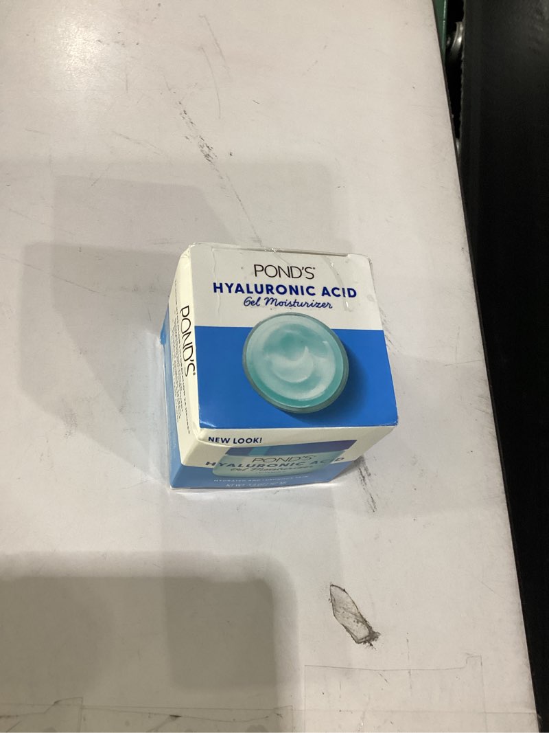 Condition photo showing Good Condition for pond’s fresh hydration gel face moisturizer, 24hr hydration with hyaluronic acid, vitamin e & b3 niacinamide, alcohol-free, oil-free, dermatologist tested, 3.4 oz 3.4 ounce (pack of 1)