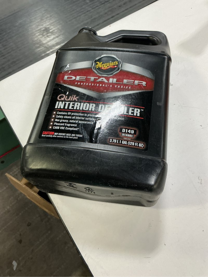 Condition photo showing New/Like New for Meguiar's - Leather Cleaner (D18001)