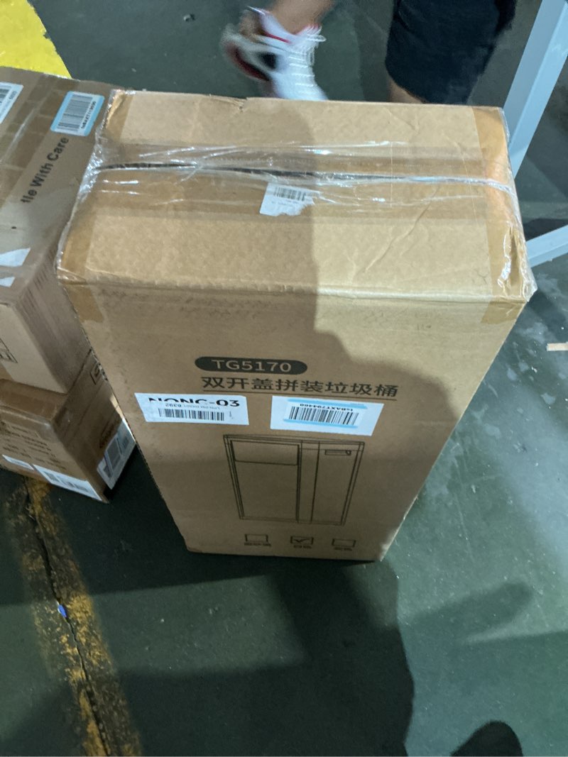 https://lotting-media.assets.bidfta.com/lotting_c217cd53-7720-4138-8387-80880b4a9a2d