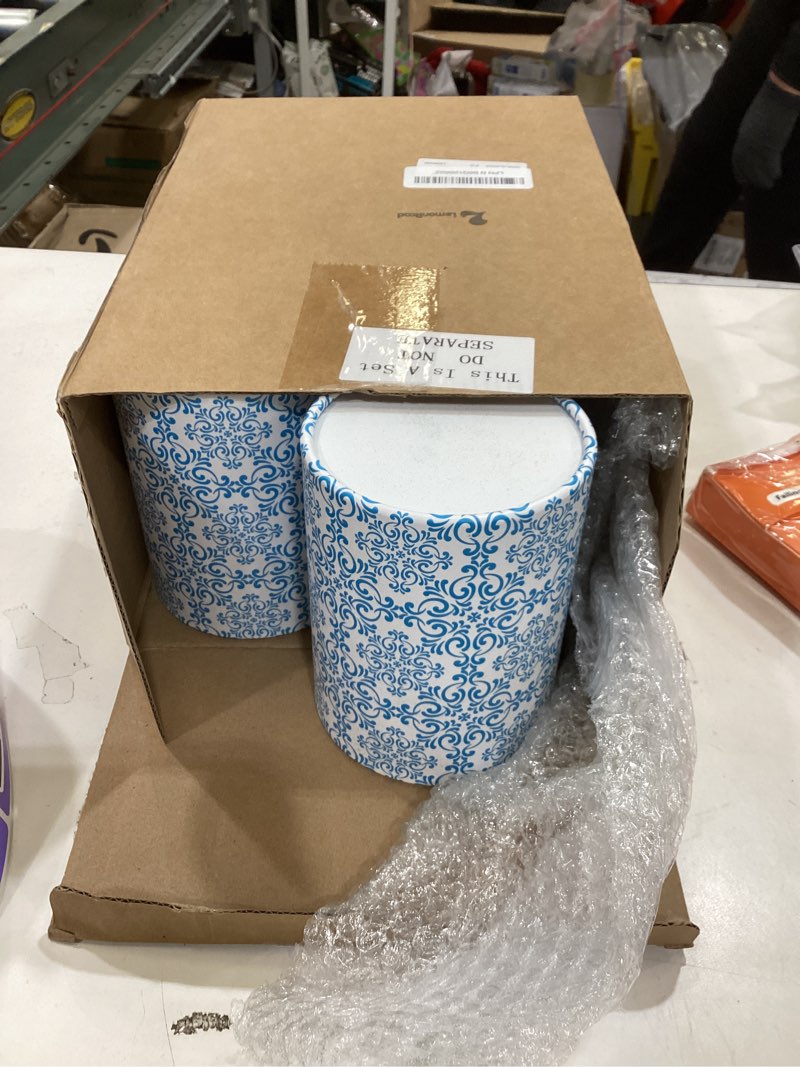 Condition photo showing As Is for LemonRoad 6 Set Blue and White Porcelain Cylinder Planter Box with Paper Removable Foam Round Flower Box Chinoiserie Vase for Wedding Artificial Flowers Kitchen Party Table Centerpiece Home Decor