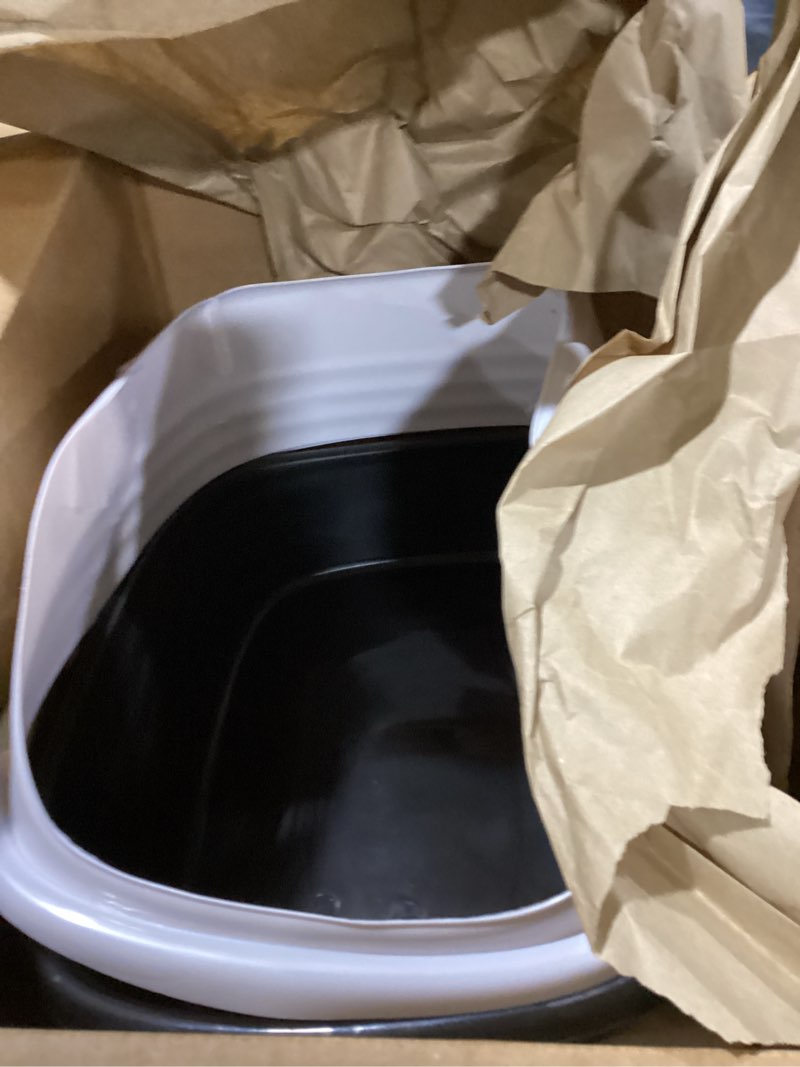 Condition photo showing New/Like New for arm & hammer rimmed cat litter box with high sides and microban, made in usa pearl white/ dark gray standard