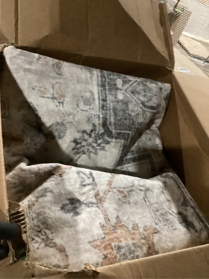 Condition photo showing New/Like New for GENIMO 9x12 Area Rugs for Living Room, Non Slip Machine Washable Vintage Rugs, Low Pile Lightweight Chenille Print Large Rug for Bedroom, Dining Room, Home Office, Light Taupe Brown Taupe 9' x 12' (Rectangular)