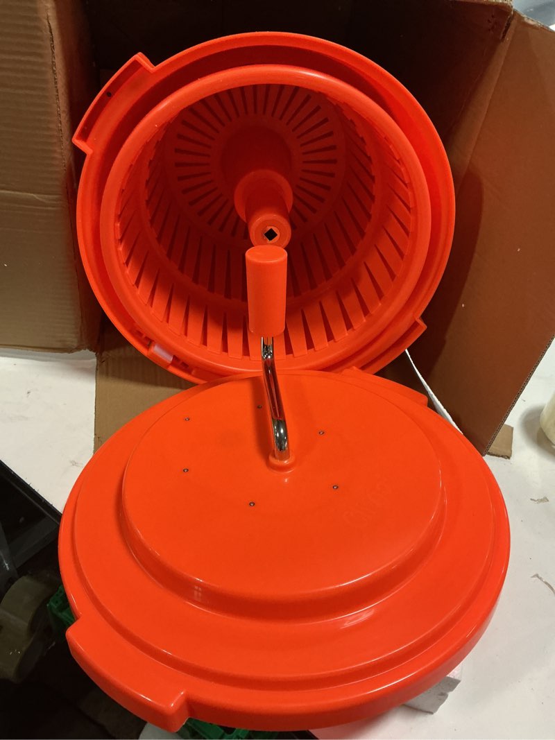 Condition photo showing Good Condition for 5 Gal/20 Qt Large Commercial Salad Spinner Jumbo Manual Lettuce Dryer-Dries up to 7 Heads of Lettuces