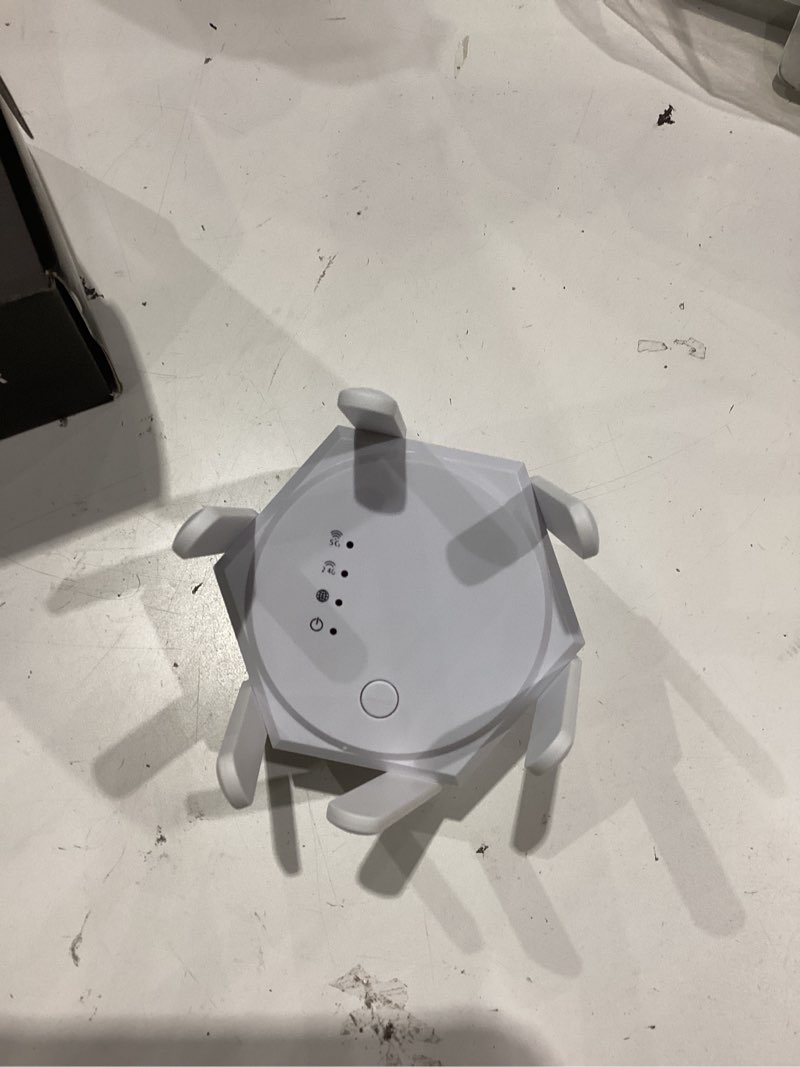 Condition photo showing Good Condition for 2024 wifi extender signal booster for home powerful 6 antennas wifi booster - up to 10000 sq.ft coverage, 1200mbps dual band 5ghz/2.4ghz long range wireless internet booster wifi repeater