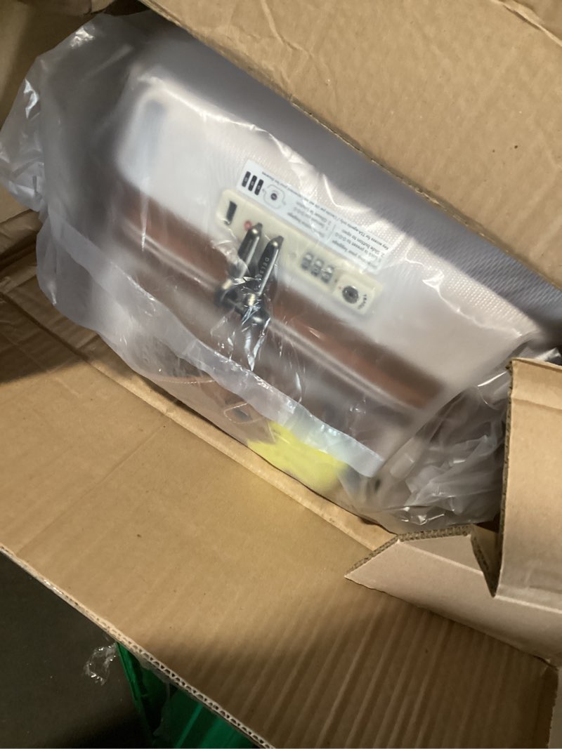 Condition photo showing New/Like New for delsey paris chatelet air 2.0 hardside luggage with spinner wheels, angora,