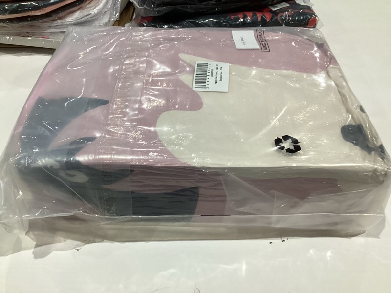 Condition photo showing New/Like New for Erosebridal Pumpkin Lantern 7 Pieces Bedding Set Kawaii Cartoon Ghosts Bats Queen Comforter Set with Sheets for Boys Girls Kids Room Decor Gothic Halloween Decorations Bed in a Bag Bed Set Pink Pink Queen